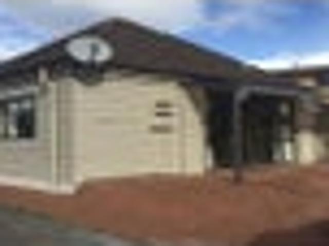 House for rent in Paremoremo, Oroua County