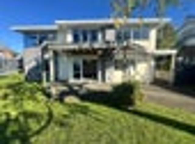 Apartment for rent in Paremoremo