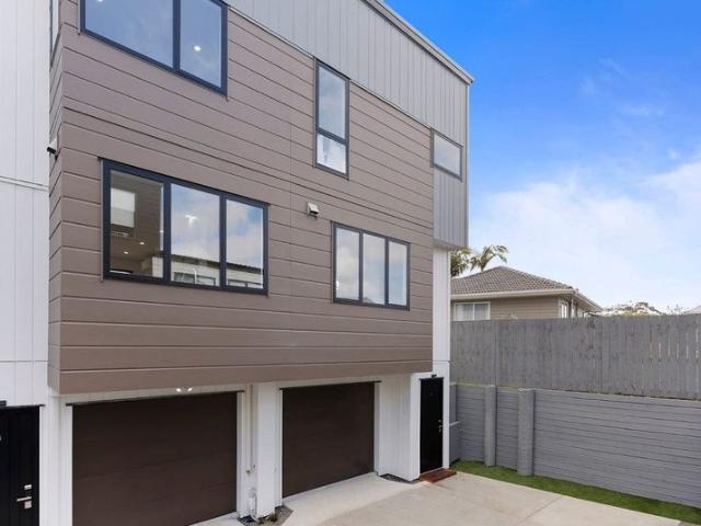 House for rent in Westgate, Henderson-Massey