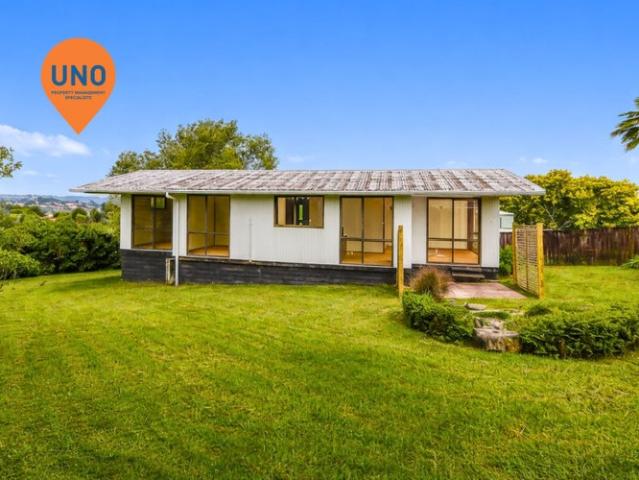 House for rent in Oratia