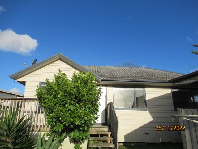 House for rent in Kōwhai Ridge, Henderson-Massey