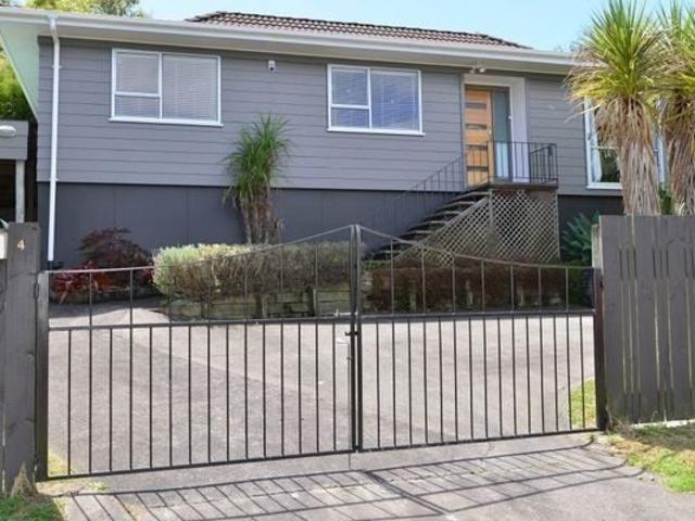 House for rent in Henderson-Massey, Rapanui