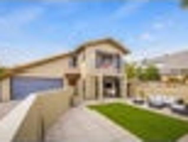House for rent in Paremoremo