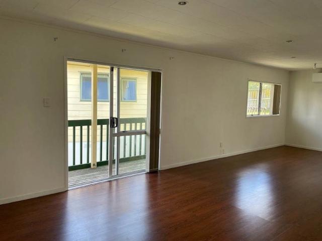 House for rent in Oratia, Oroua County
