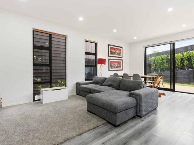 House for rent in West Harbour, Upper Harbour