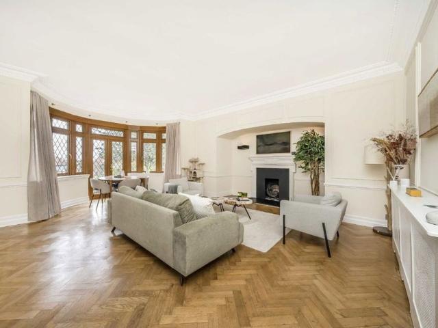 Apartment for rent in Golders Green, Greater London