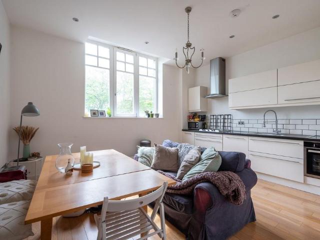Apartment for rent in Putney, Greater London