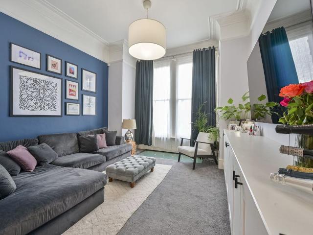 Apartment for rent in London Borough of Wandsworth, Greater London
