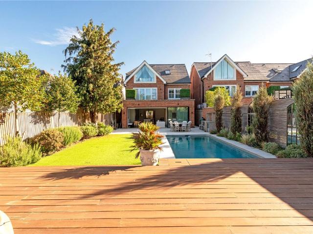 House for rent in London Borough of Wandsworth, Greater London