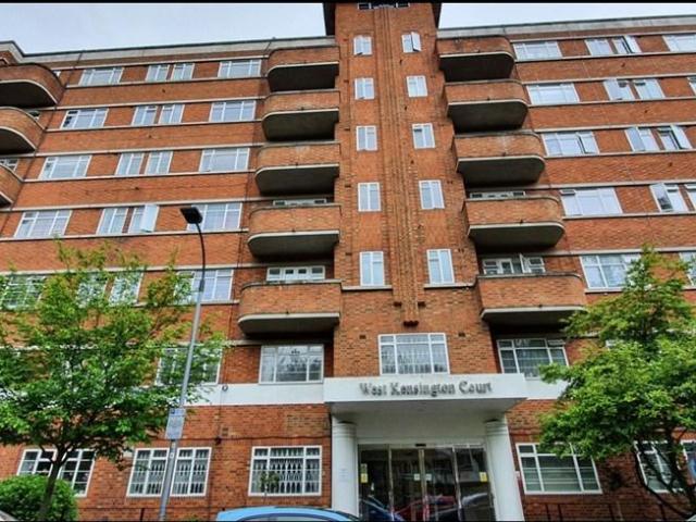Apartment for rent in West Kensington, Greater London