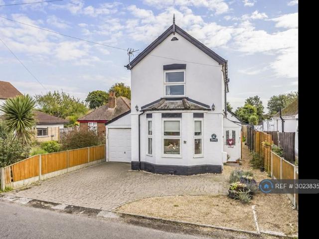 House for rent in West Town, Havant