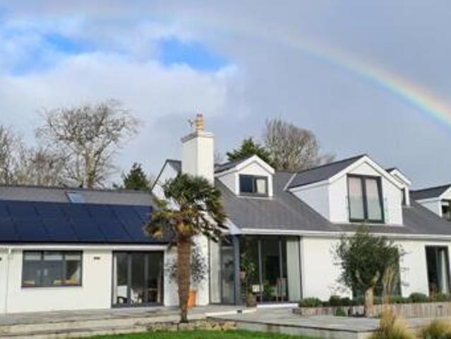 House for sale in Lyons, Greater London