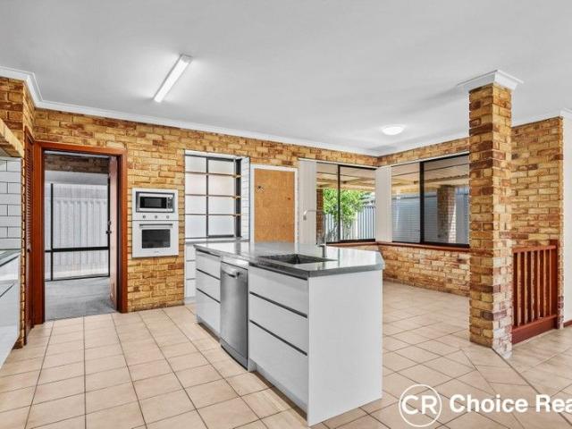 House for sale in Leeming, Western Australia