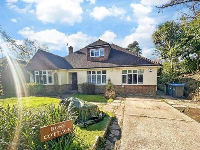 House for sale in Perryfields, West Sussex
