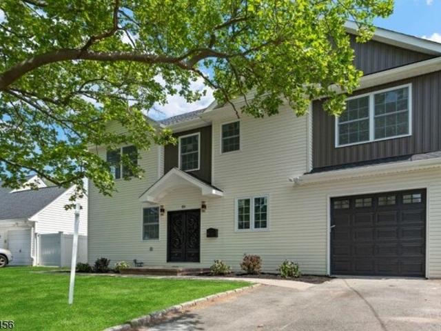 House for sale in Clark, New Jersey