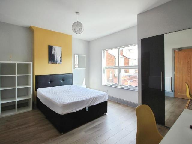 House for rent in Northgate Village, Two Mills