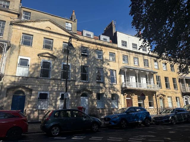 Apartment for rent in Clifton Village, Bristol