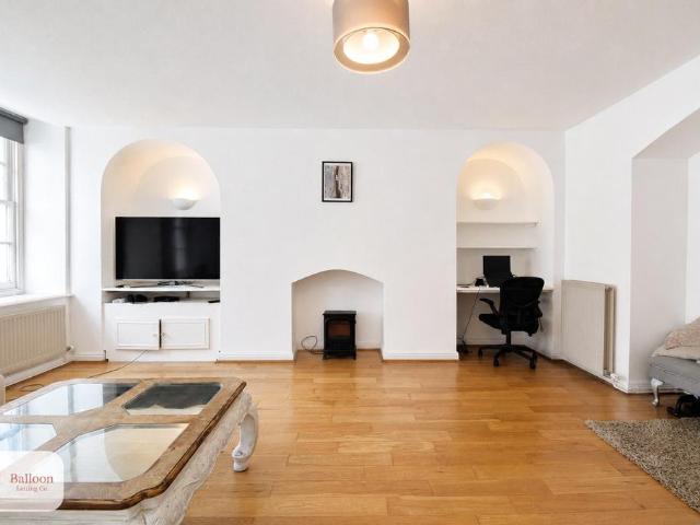 Apartment for rent in Hotwells, Feckenham