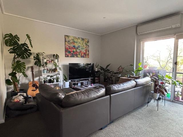 Room for rent in Camerons Creek, Victoria