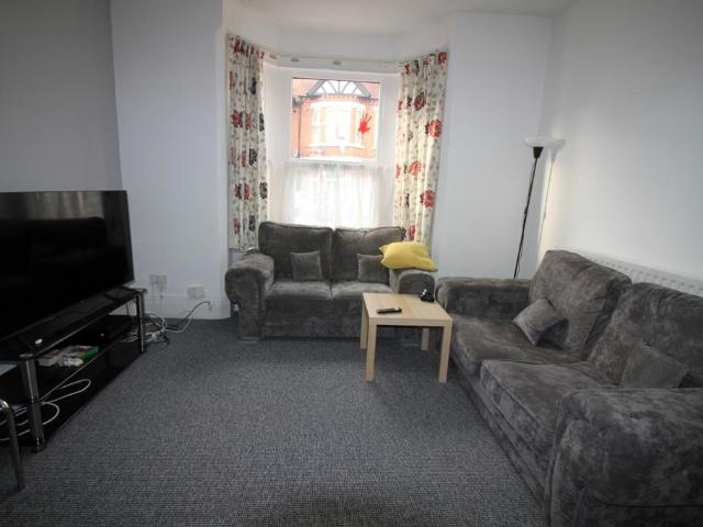 House for rent in Ball Hill, West Midlands