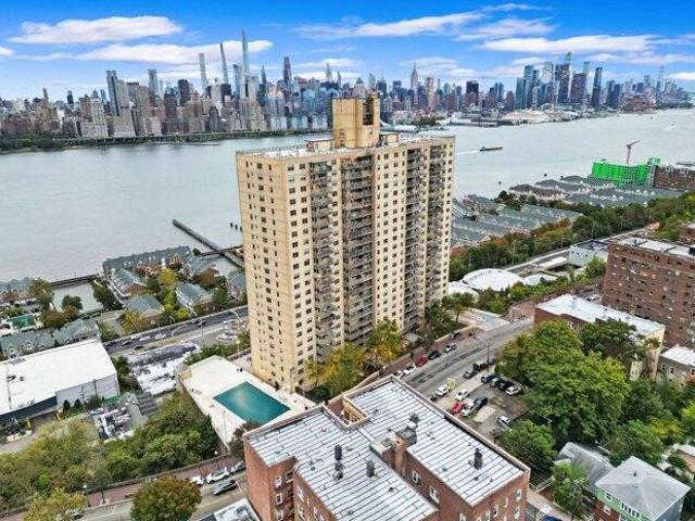 Condo for sale in Hudson, New Jersey