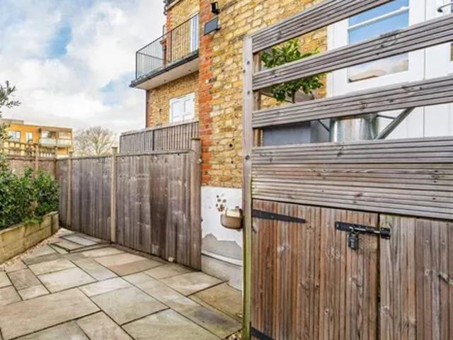 Apartment for rent in West Norwood, Greater London