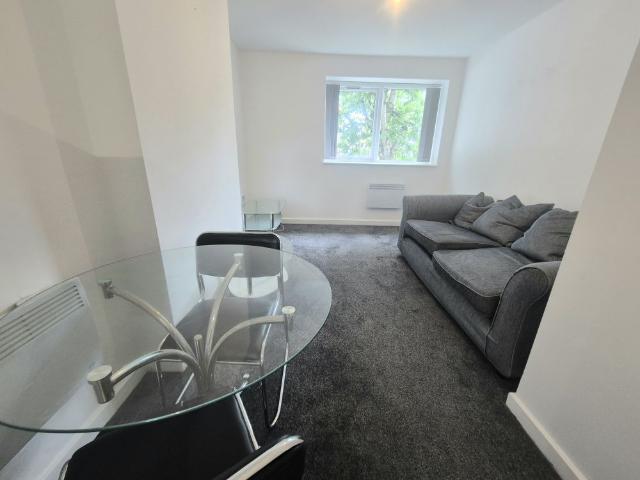 Apartment for rent in Woolshops, Halifax