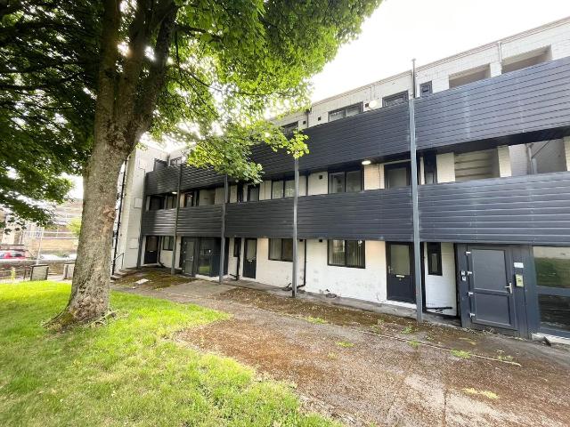 Apartment for rent in Pellon, Halifax