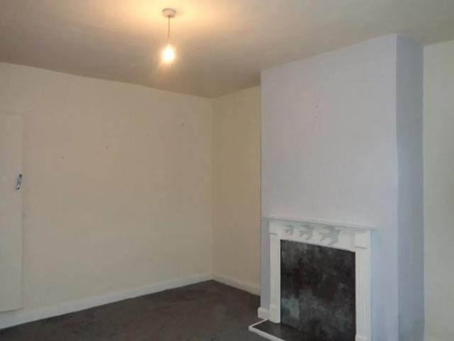 House for rent in Willowfield, Sowerby Bridge