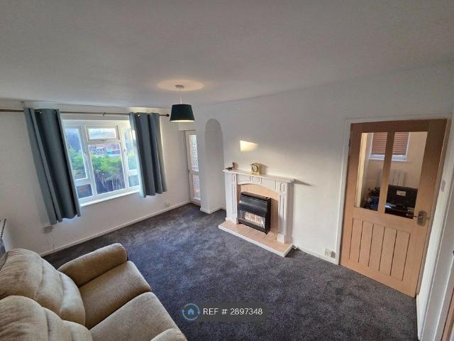 Apartment for rent in Roundhay, Leeds
