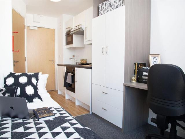 Studio for rent in Gorgie/Dalry, Scotland