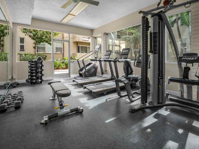 Apartment for rent in Brentwood, Los Angeles