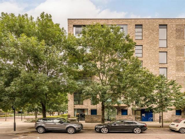 House for rent in Greenwich Peninsula, Greater London