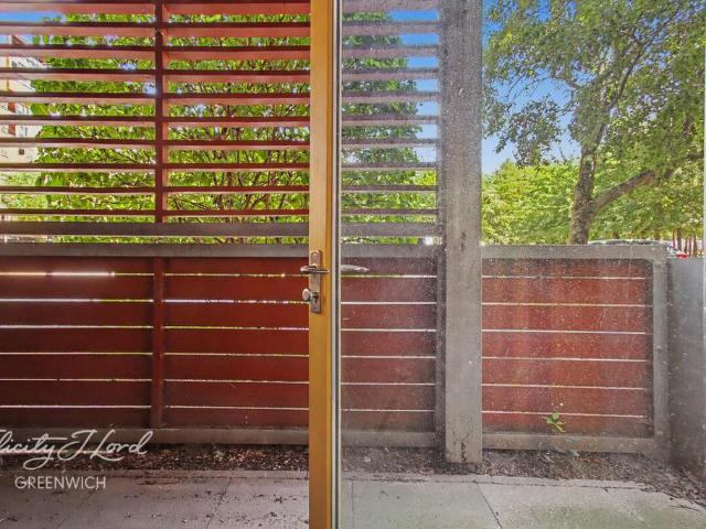 House for rent in East Greenwich, Greater London