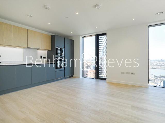 Apartment for rent in Greenwich Peninsula, Greater London