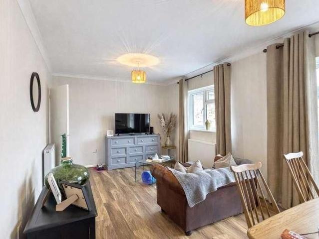 Apartment for rent in Heigham Grove, East Bank