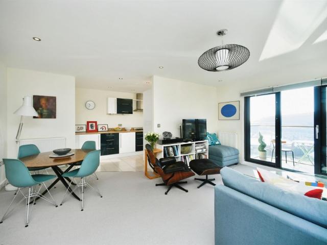 Apartment for rent in Mount Pleasant, Iford