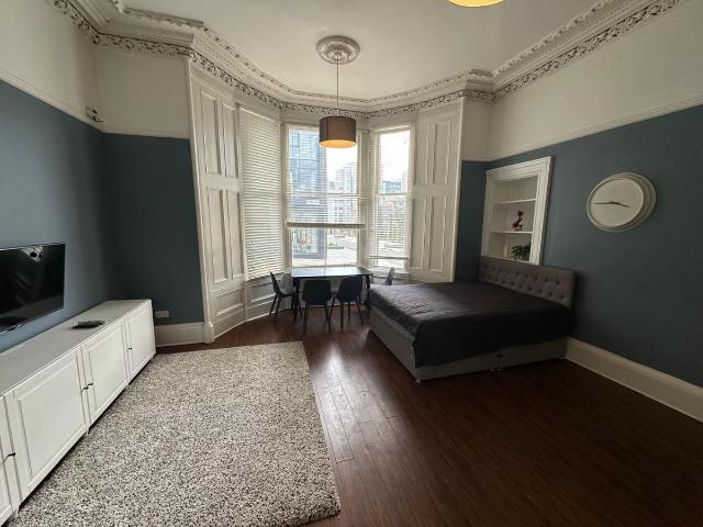 Studio for rent in Blythswood Hill, Scotland