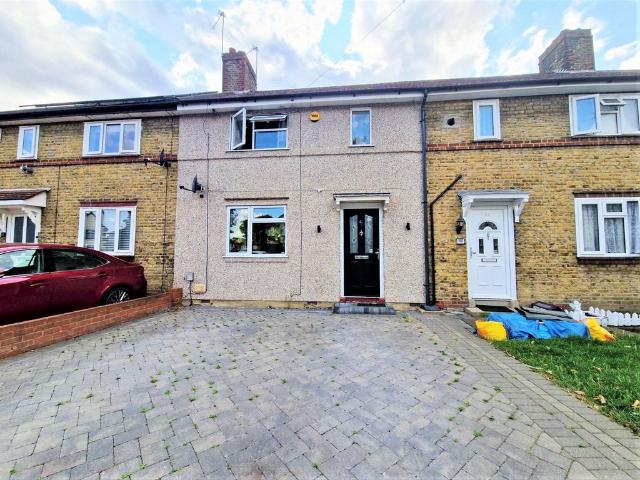 House for rent in London Borough of Barking and Dagenham, Greater London