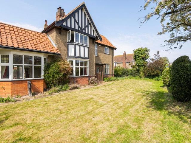 House for rent in Stokesby, Norfolk