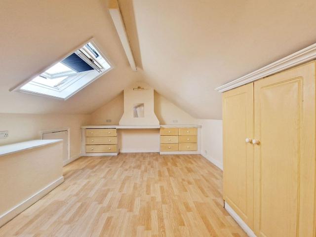 House for rent in Rush Green, Greater London