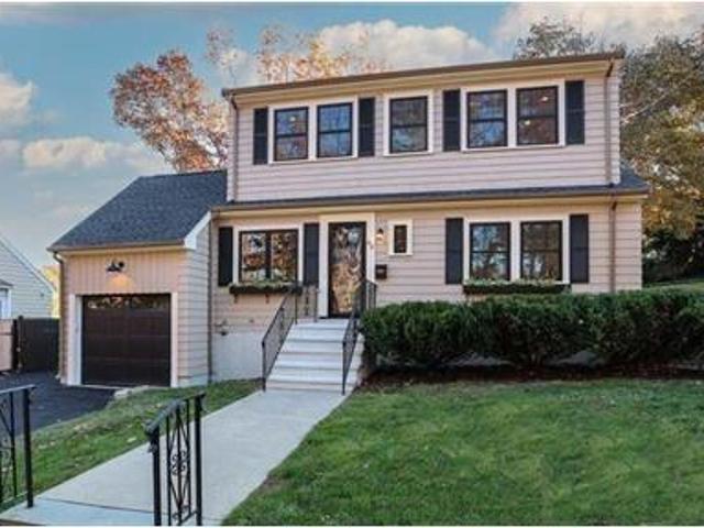 House for rent in West Roxbury, Boston