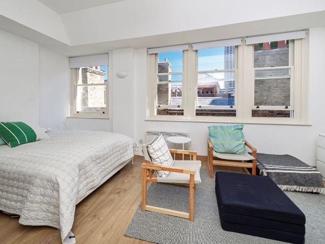 Studio for rent in West Smithfield, Lyons