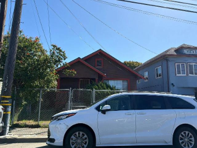 House for sale in Oakland, California