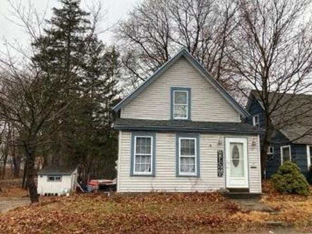 House for sale in New Hampshire