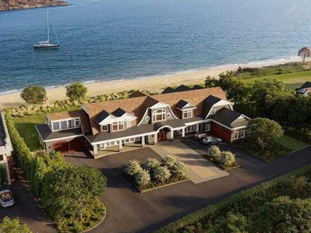 House for sale in Beverly, Massachusetts