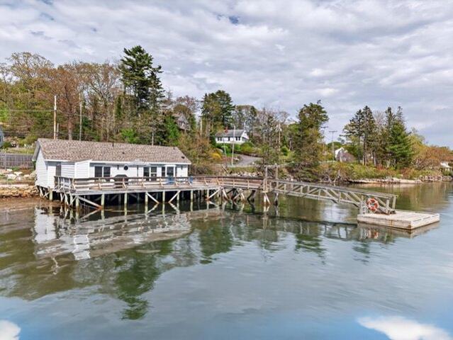 House for sale in Boothbay Harbor, Maine