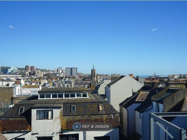Studio for rent in Brunswick, Brighton & Hove