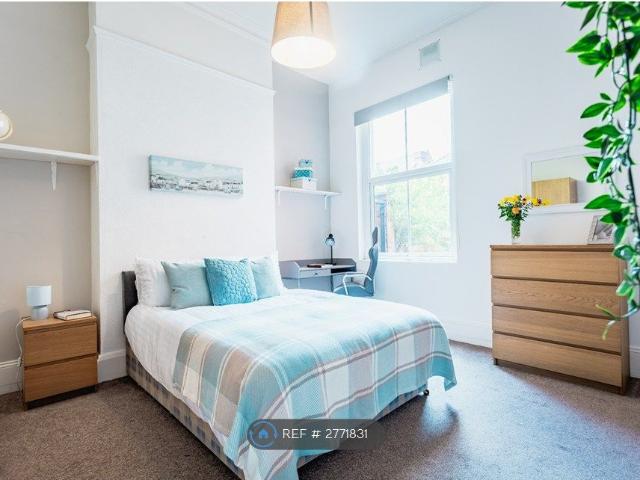 Room for rent in Highfields, Old Wharf