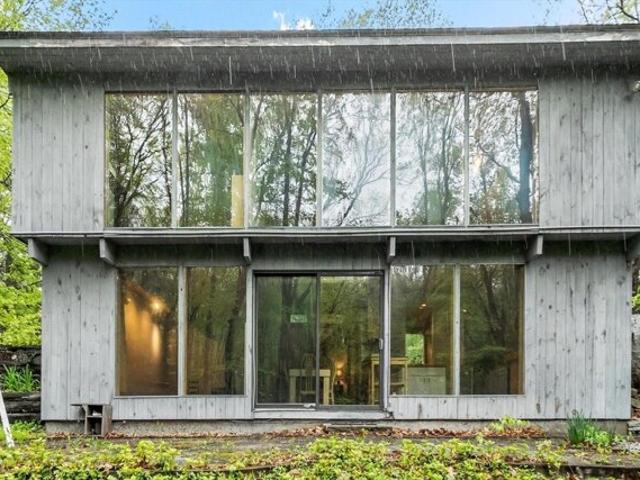 House for sale in Pepperell, Massachusetts
